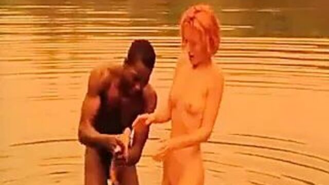 Hanne Klintoe - потеря сексуальной невинности