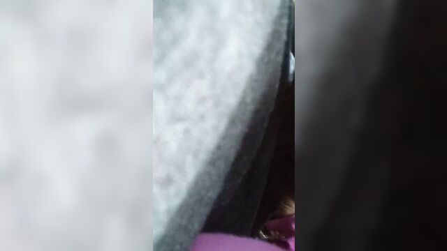 Trina сосет хуй в машине