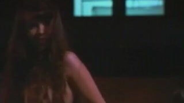 Lorissa Mccomas - круговые танцы