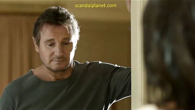 Olivia Wilde обнаженная сцена в третьем лице, scandalplanet.com