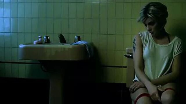 Katie Cassidy, Ashlynne Jennie - писанина