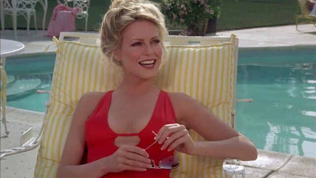 Cheryl Ladd - сцены в горячем купальнике в 4K - том 2