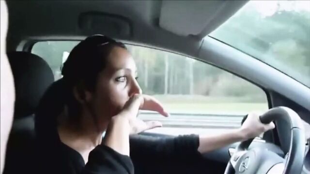 Быстрая дрочка в убер