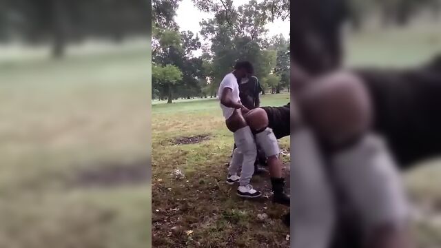 Понедельник, 21:00, трах-сессия в Центральном парке, Нью-Йорк