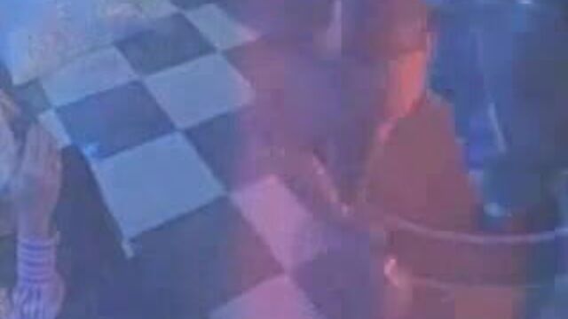 Roselyn Sanchez раздевается и топлесс