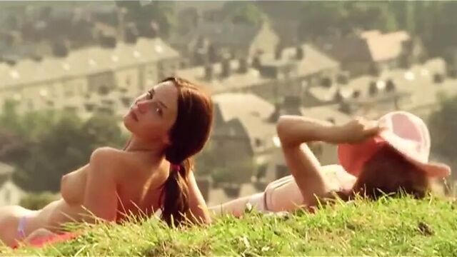 Emily притупляет мое лето любви