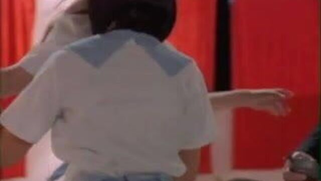 Под одеждой