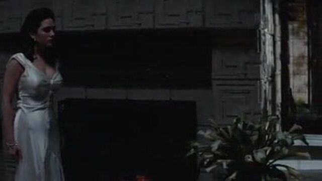 Jennifer Connelly - ракетница