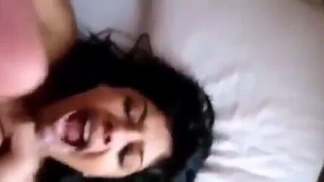 Трах новой шри-ланкийской модели