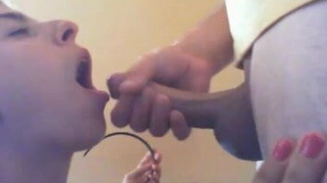 Ninka и Rosko Otn.Tarnovo Duhane S Praznene V Usta