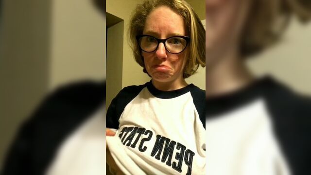 Penn State с грустным падением сисек