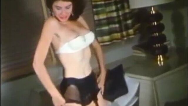 Винтажные женщины в чулках из 50-х