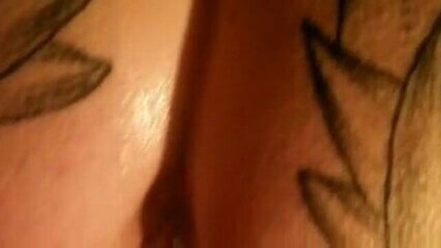 Маленькая чернильная шлюшка из Regina в Саскачеване