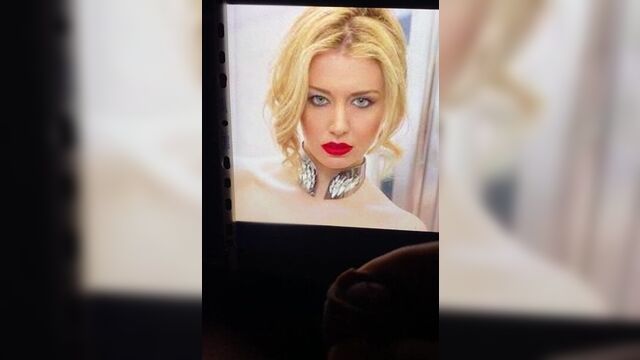 Трибьют спермы для Elena Barolo