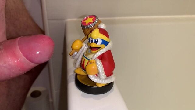 Горячий клей: King Dedede Amiibo