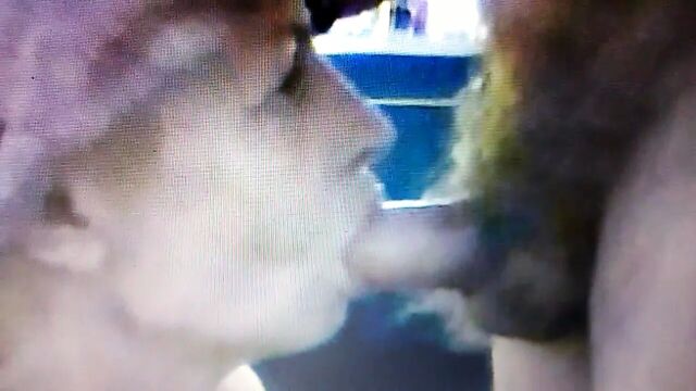 Подожди, не заставляй меня кончить. ААА, прими это!