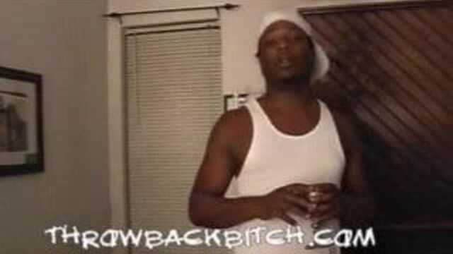 Белая шлюха, большой черный хуй