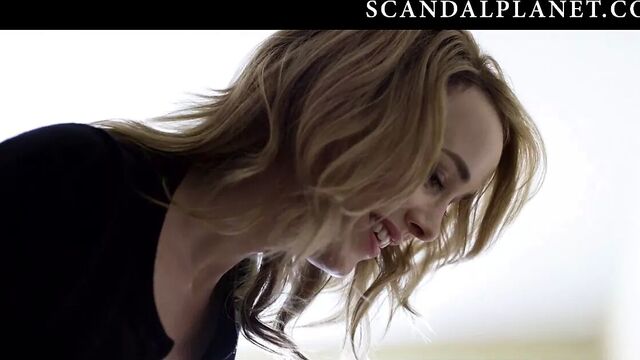 Dominique Mcelligott обнаженные и сексуальные сцены на scandalplanet.com
