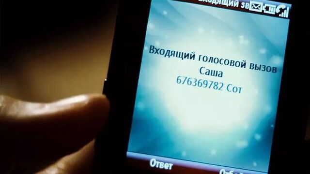 Наташа Яровенко и Елена Анайя, комната в Риме, лесбийская секс-сцена