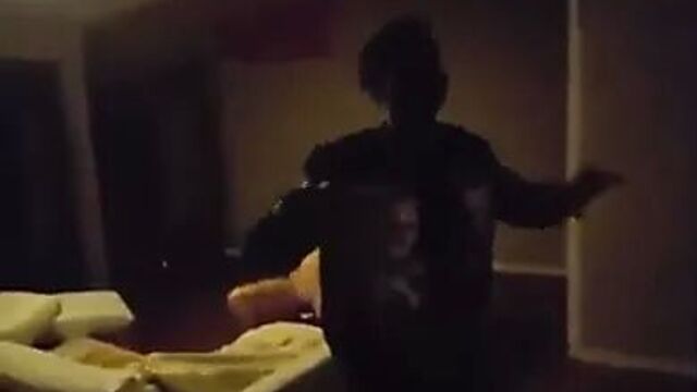 Marta Liniekwicz скачет на черном мужчине с Resremud