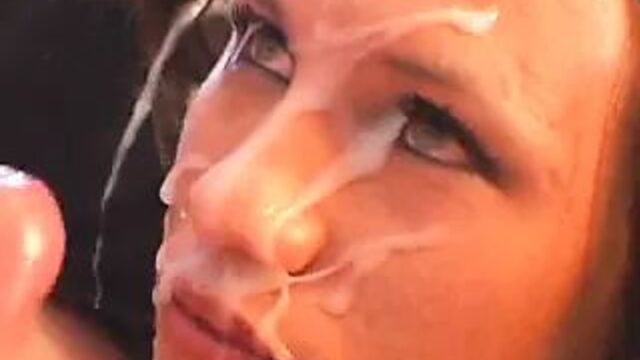 Трах сисечек на камшот на лицо