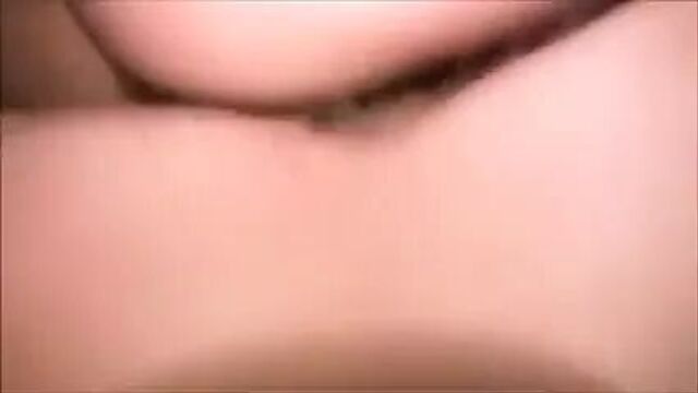 Шлюшку трахнули как дешевую проститутку в Торонто, Канада