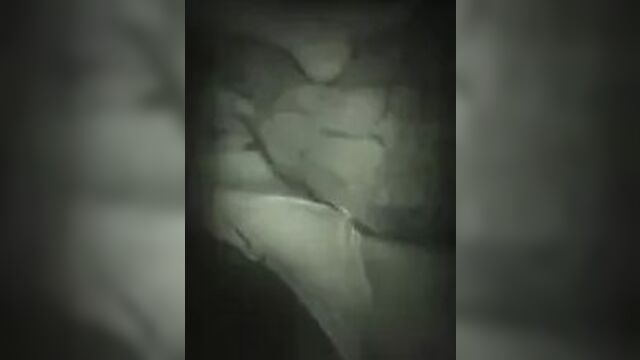 Делюсь сладкой подругой (хорошенькое лицо - симпатичная киска)