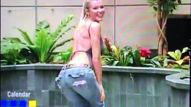 Nell Mcandrew задница, сиськи