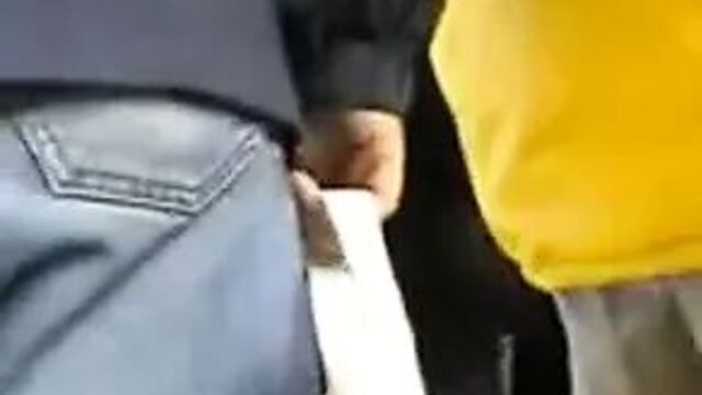 Нащупываю горячую белую девушку с большой шикарной задницей - Michikredredchikan