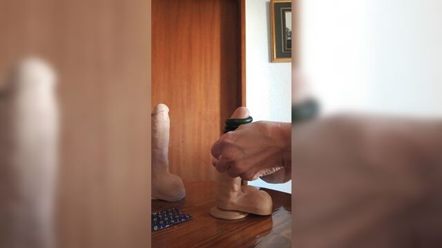 Как сделать дилдо больше.