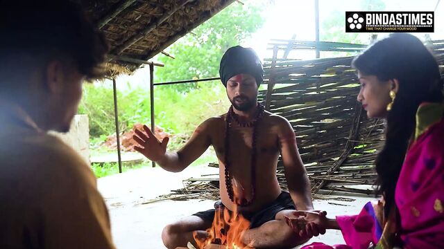 Дези жена делится с бабой (хинди аудио)