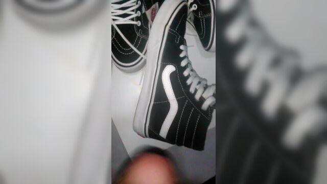Vans Sk8 Привет, новая от моей подруги, сперма
