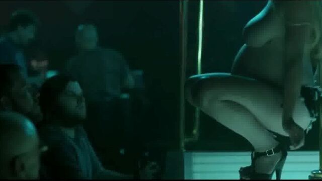 Беременная Sripper