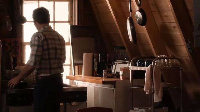 Britt Robertson - сцена секса с самой длинной скачкой