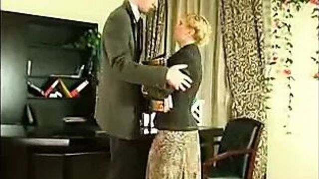 Вкусную секретаршу Анал трахнули