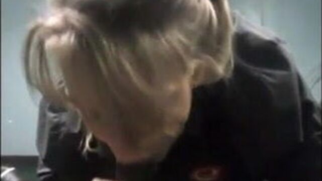 Econolodge девушка сосет черный член