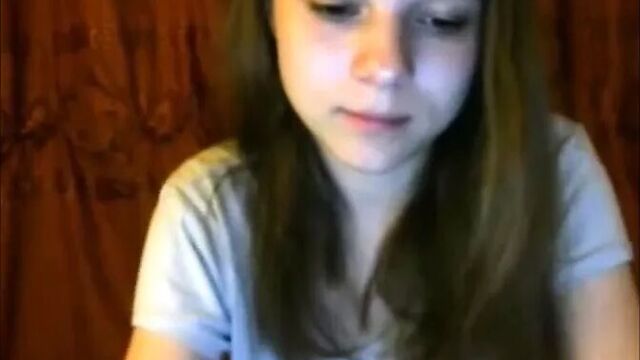 Симпатичная студентка с массивными сиськами