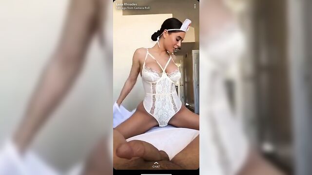 Lana Rhoades трахается в Snapchat!