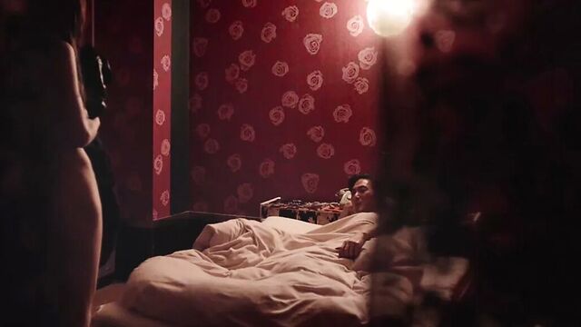 Alexandra Daddario новые сцены обнаженного секса на scandalplanet.com