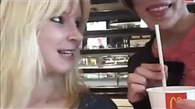 Фистинг в Макдональдсе