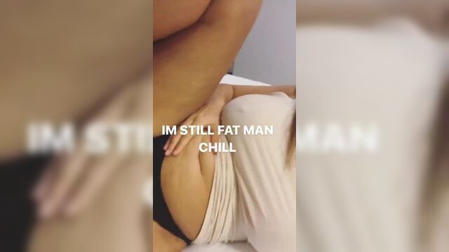 Sonny Turner с большими сиськами и киской