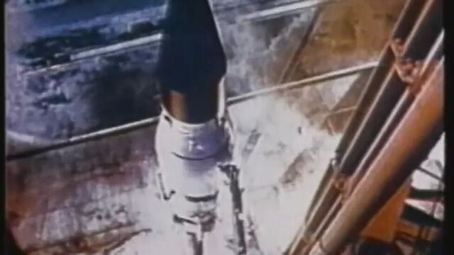 Linda Lovelace показывает свой классический минет с глубокой глоткой