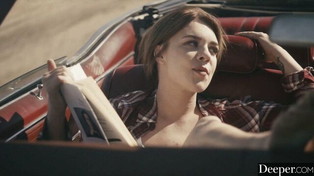 Глубже. Seth и Gabbie трахаются на капоте машины, пока ее бойфренд спит