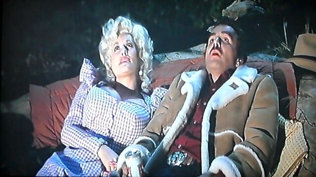 Дрочу на куколку