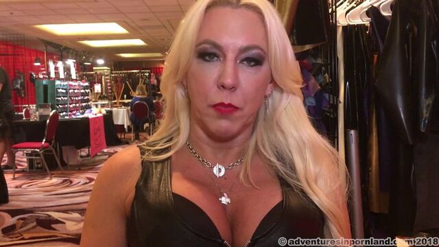 Dom Con 2018 - интервью с богиней Samantha