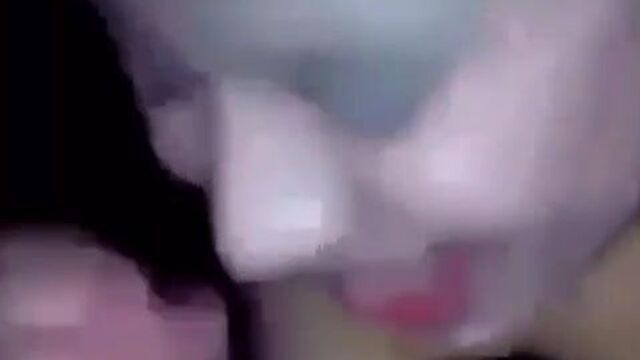 Давая папочке трахнуть голову в Нью-Йорке