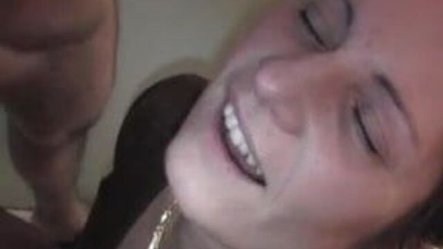 Elle Veut Qui Lui, Mette Bien Profond