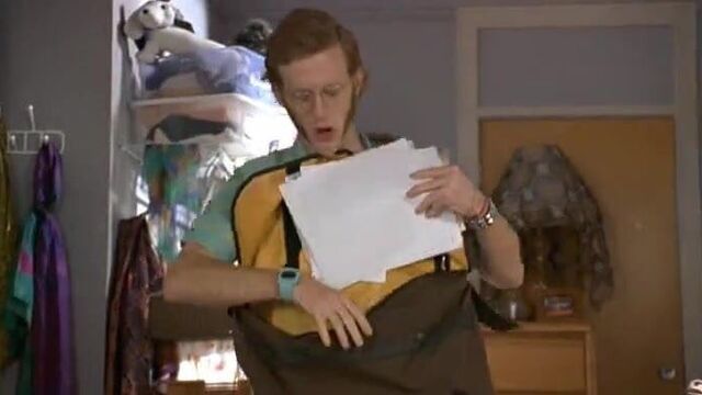 Laura Prepon мастурбирует