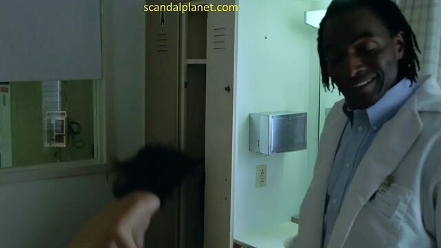 Eliza Dushku обнаженная в алфавите, scandalplanet.com