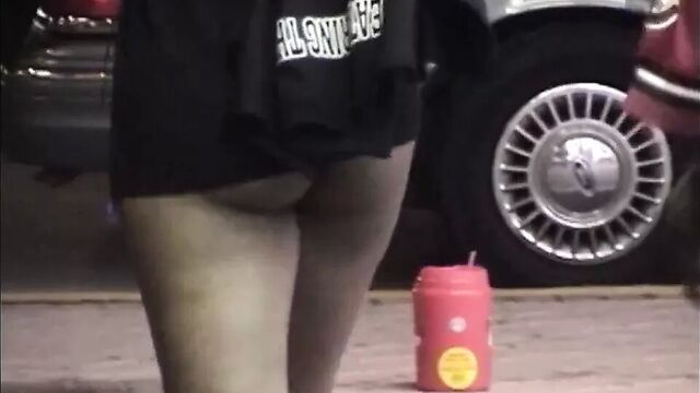 Чернокожая нащупывает 1